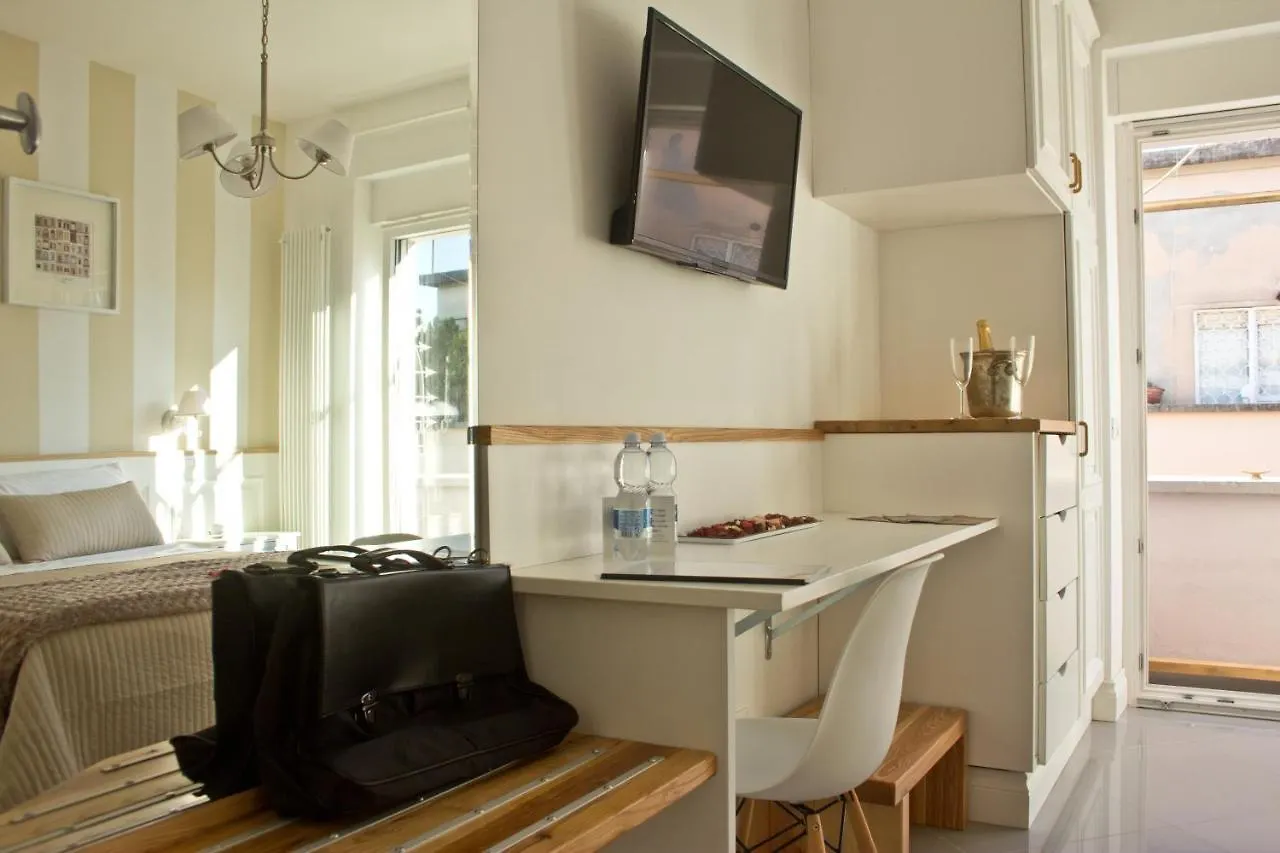 Glamroom Vatican Apartment Roma Italia